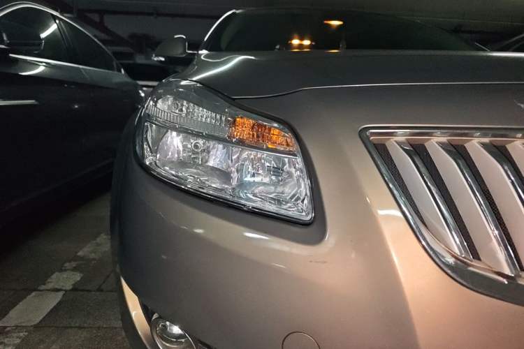 Used Buick Regal 2013 1.6T Automatic Elite Sport Edition Right Front Headlight