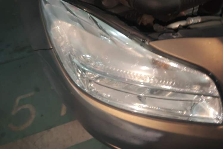 Used Buick Regal 2013 1.6T Automatic Elite Sport Edition Right Front Headlight