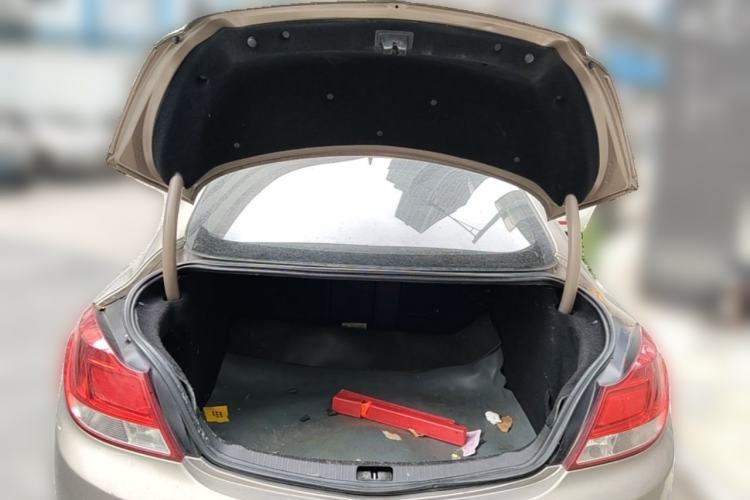 Used Buick Regal 2013 1.6T Automatic Elite Sport Edition Trunk