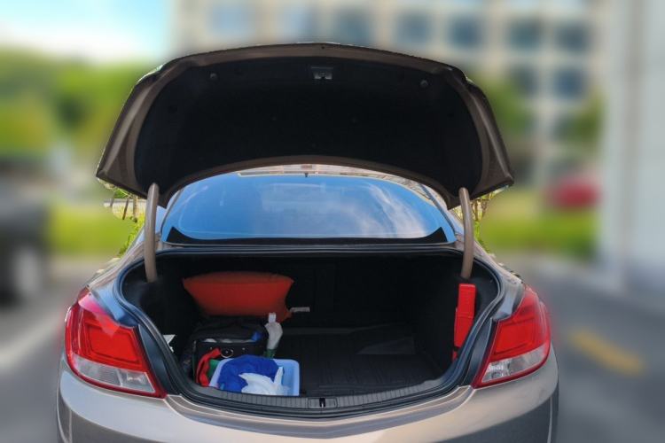 Used Buick Regal 2013 1.6T Automatic Elite Sport Edition Trunk