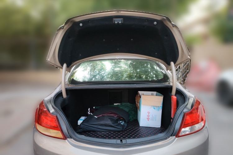 Used Buick Regal 2013 1.6T Automatic Elite Sport Edition Trunk