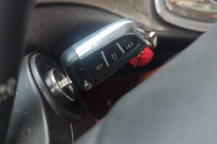 Used Buick Regal 2013 1.6T Automatic Elite Sport Edition Vehicle Key
