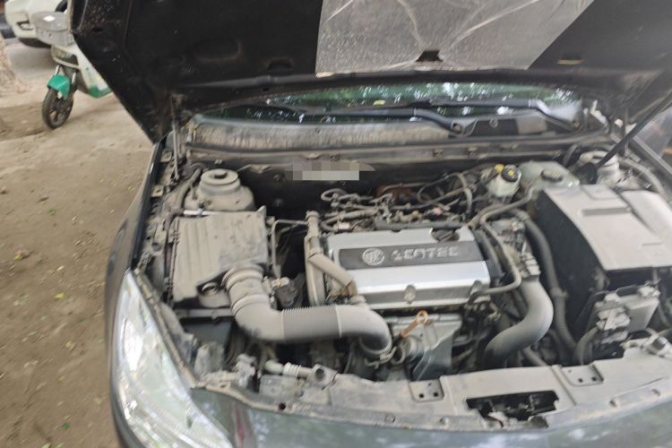 Used Buick Regal 2013 1.6T Automatic Elite Sport Edition Engine Bay Right