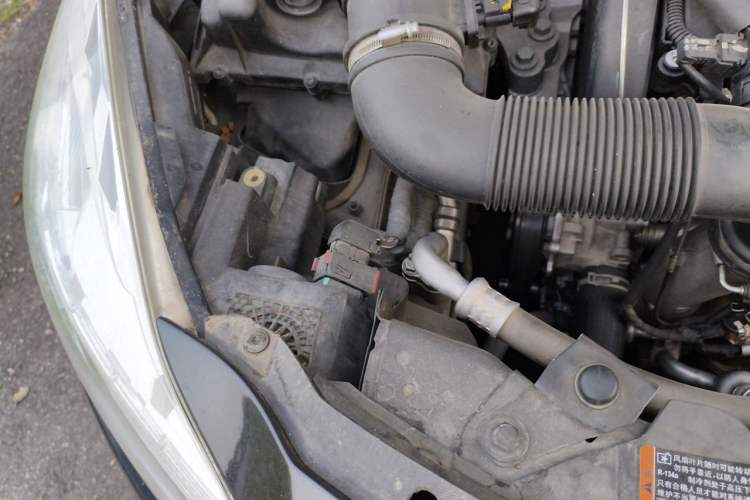 Used Buick Regal 2013 1.6T Automatic Elite Sport Edition Engine Bay Right