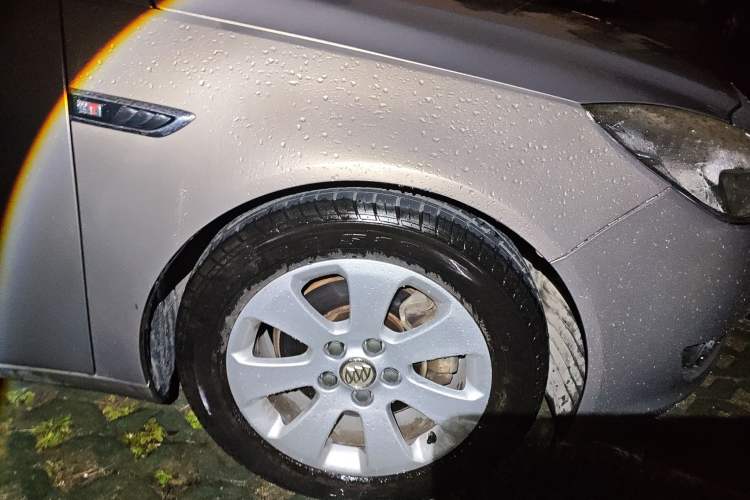 Used Buick Regal 2013 1.6T Automatic Elite Sport Edition Right Front Wheel Hub