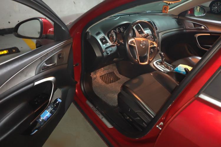 Used Buick Regal 2013 1.6T Automatic Elite Sport Edition Driver Seat