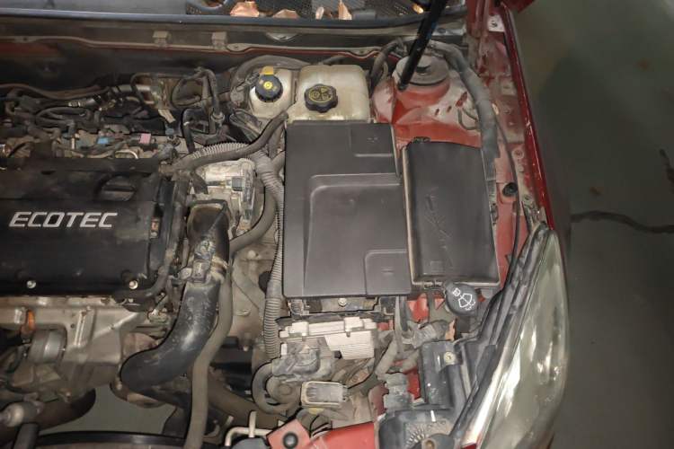 Used Buick Regal 2013 1.6T Automatic Elite Sport Edition Engine Bay Left