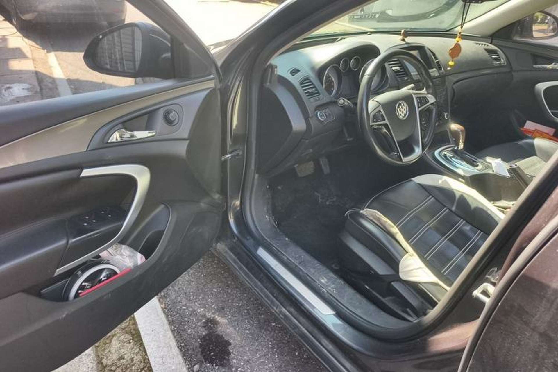 Used Buick Regal 2013 1.6T Automatic Elite Sport Edition Driver Seat