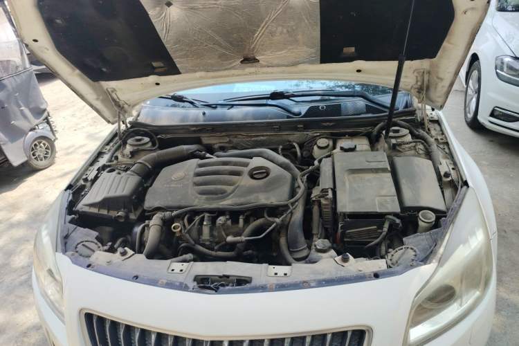 Used Buick Regal 2013 GS 2.0T Sport Edition Engine Bay