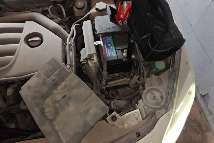 Used Buick Regal 2013 GS 2.0T Grand Sport Edition Engine Bay Left