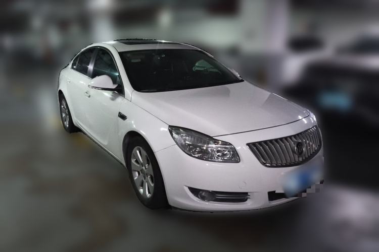 Used Buick Regal 2013 1.6T Automatic Elite Sport Edition Front Right 45 Deg