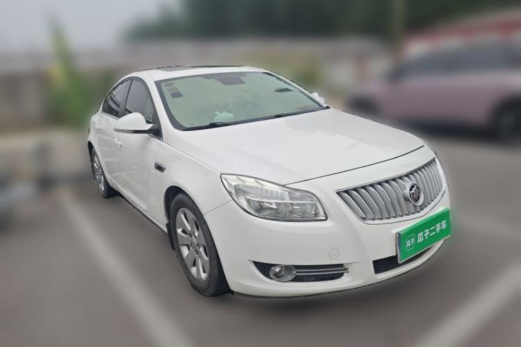 Used Buick Regal 2013 1.6T Automatic Elite Sport Edition Front Right 45 Deg