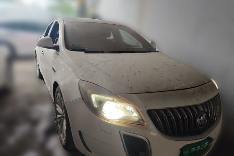 Used Buick Regal 2013 GS 2.0T Grand Sport Edition Front Right 45 Deg