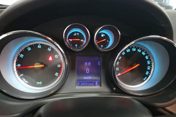 Used Buick Regal 2013 1.6T Automatic Elite Sport Edition Instrument Cluster
