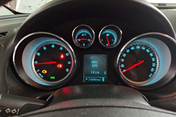 Used Buick Regal 2013 1.6T Automatic Elite Sport Edition Instrument Cluster