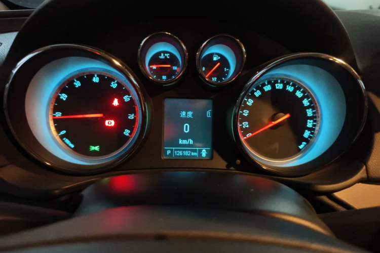 Used Buick Regal 2013 1.6T Automatic Elite Sport Edition Instrument Cluster