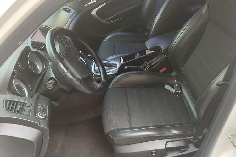 Used Buick Regal 2013 1.6T Automatic Elite Sport Edition Left Front Seat