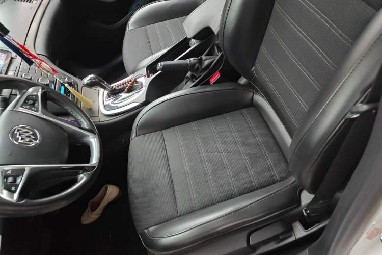 Used Buick Regal 2013 1.6T Automatic Elite Sport Edition Left Front Seat