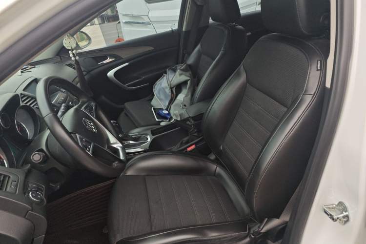 Used Buick Regal 2013 1.6T Automatic Elite Sport Edition Left Front Seat