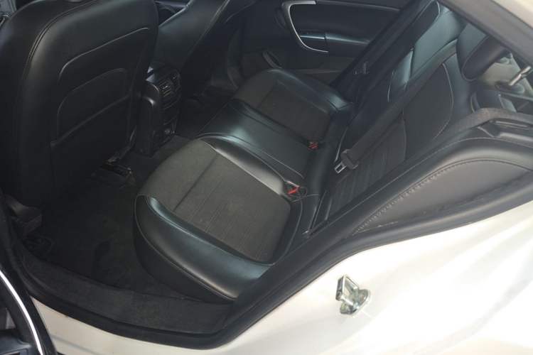 Used Buick Regal 2013 1.6T Automatic Elite Sport Edition Left Rear Seat