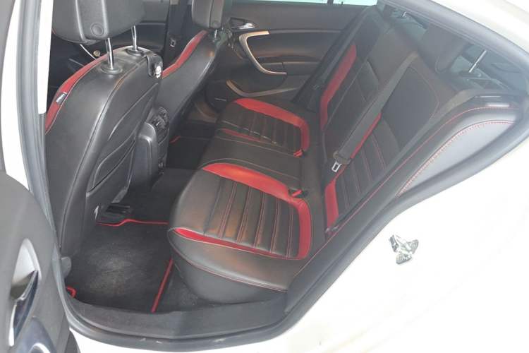 Used Buick Regal 2013 GS 2.0T Sport Edition Left Rear Seat