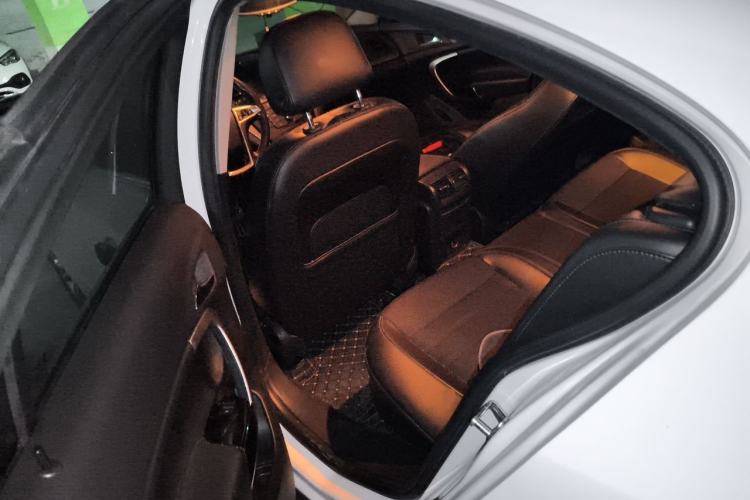 Used Buick Regal 2013 1.6T Automatic Elite Sport Edition Left Rear Seat
