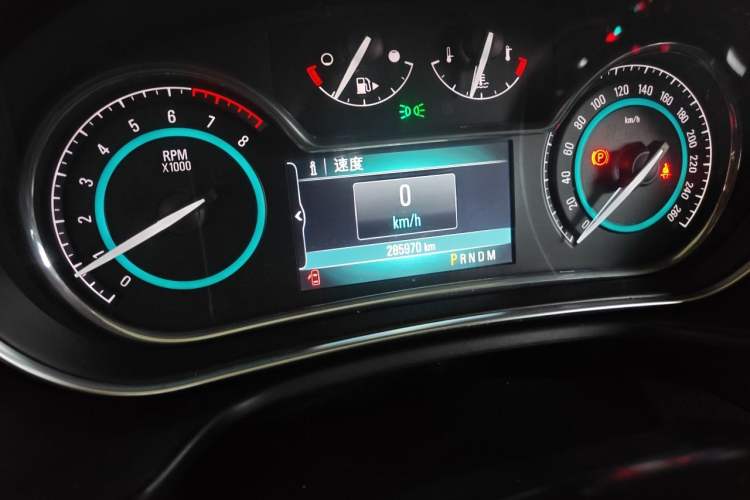 Used Buick Regal 2013 GS 2.0T Grand Sport Edition Odometer Close Up