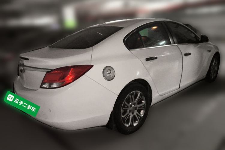 Used Buick Regal 2013 1.6T Automatic Elite Sport Edition Rear Right 45 Deg