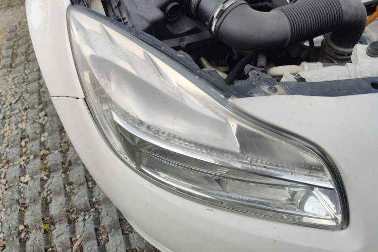 Used Buick Regal 2013 1.6T Automatic Elite Sport Edition Right Front Headlight