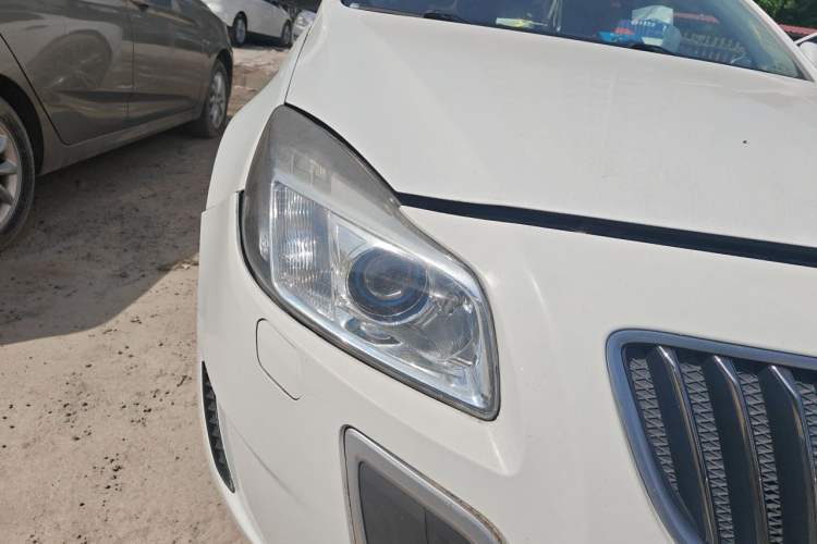 Used Buick Regal 2013 GS 2.0T Sport Edition Right Front Headlight