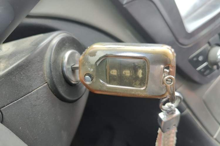 Used Buick Regal 2013 1.6T Automatic Elite Sport Edition Vehicle Key