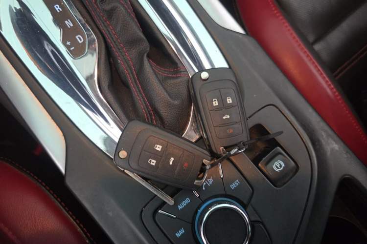 Used Buick Regal 2013 GS 2.0T Sport Edition Vehicle Key