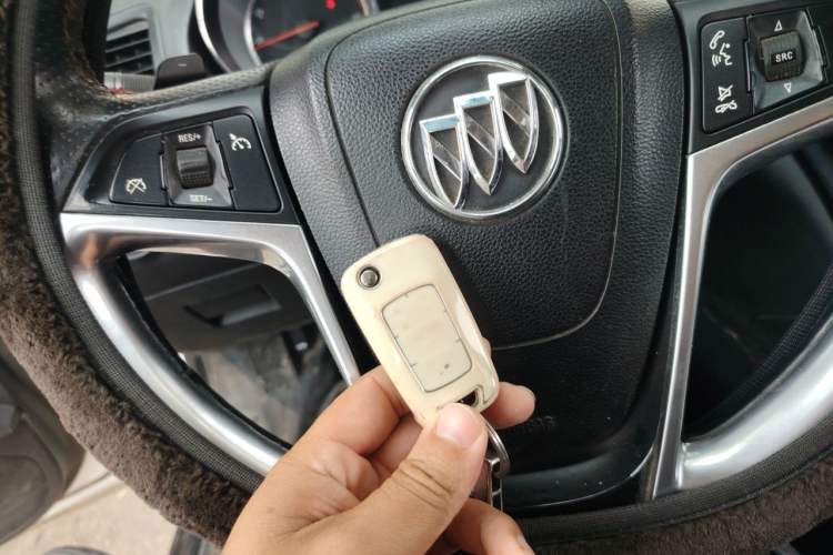 Used Buick Regal 2013 GS 2.0T Sport Edition Vehicle Key