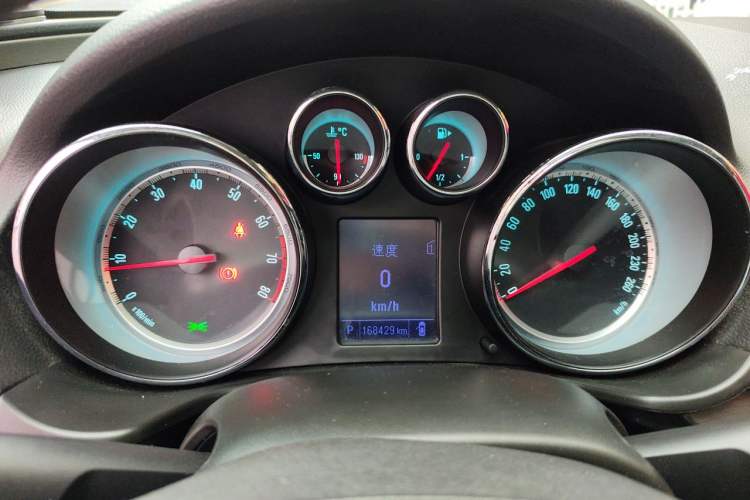 Used Buick Regal 2013 1.6T Automatic Elite Sport Edition Instrument Cluster