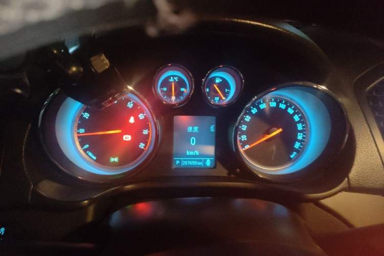 Used Buick Regal 2013 GS 2.0T Grand Sport Edition Instrument Cluster
