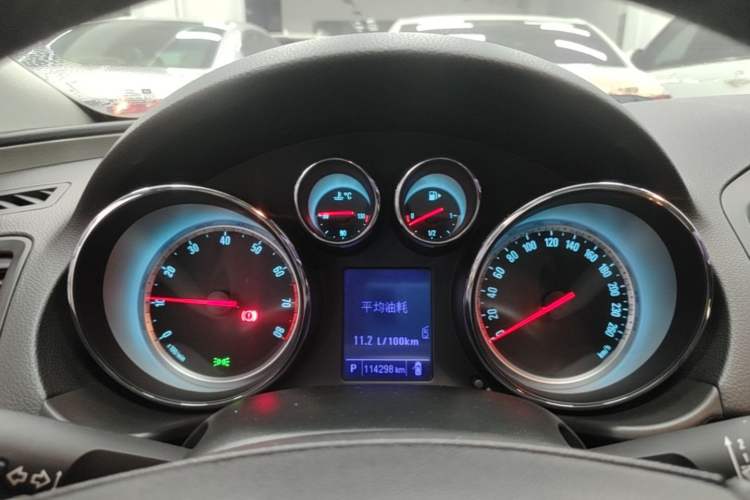 Used Buick Regal 2013 1.6T Automatic Elite Sport Edition Instrument Cluster