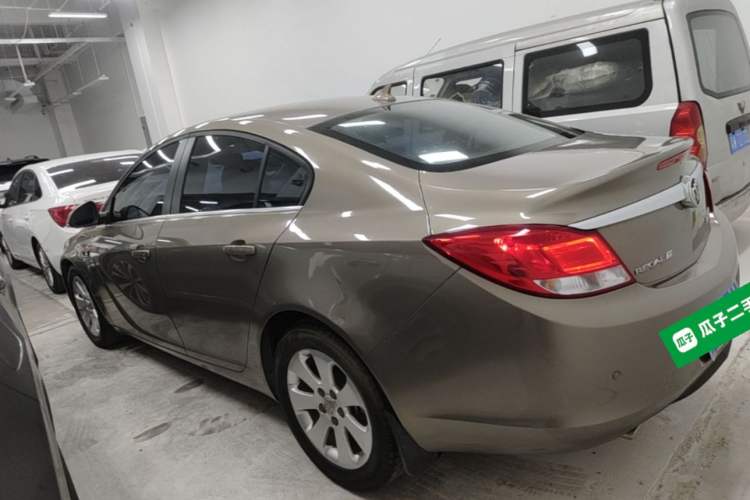 Used Buick Regal 2013 1.6T Automatic Elite Sport Edition Rear Left 45 Deg