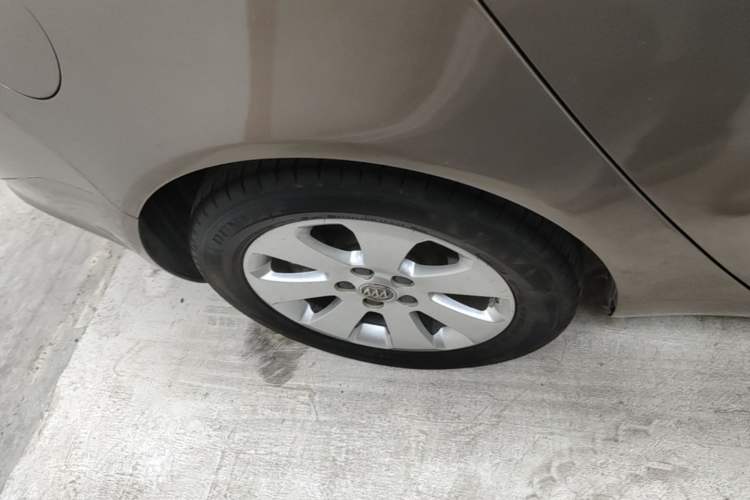 Used Buick Regal 2013 1.6T Automatic Elite Sport Edition Right Rear Wheel Hub