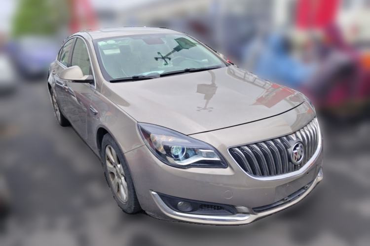 Used Buick Regal 2014 2.0L Elite Fashion Edition Front Right 45 Deg