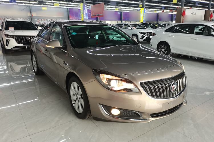 Used Buick Regal 2014 1.6T Fashionable Tech Edition Front Right 45 Deg