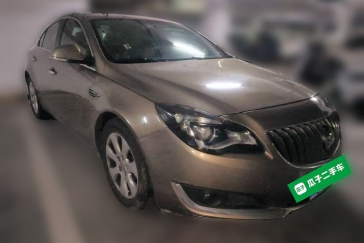 Used Buick Regal 2014 2.0L Elite Fashion Edition Front Right 45 Deg