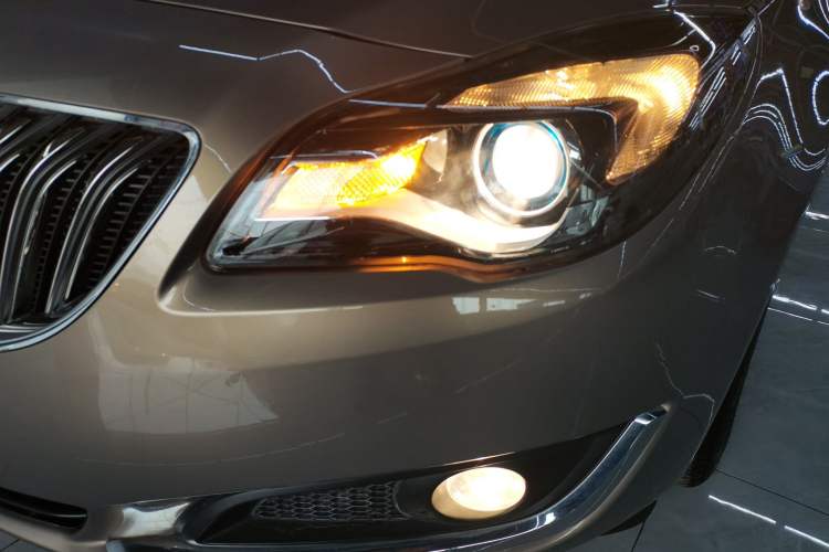 Used Buick Regal 2014 1.6T Fashionable Tech Edition Left Front Headlight