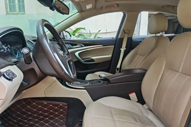 Used Buick Regal 2014 2.0L Elite Fashion Edition Left Front Seat