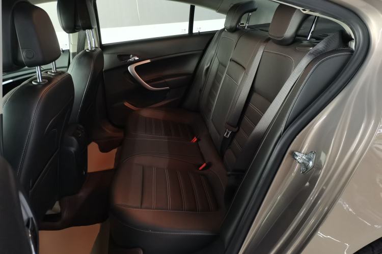 Used Buick Regal 2014 1.6T Fashionable Tech Edition Left Rear Seat
