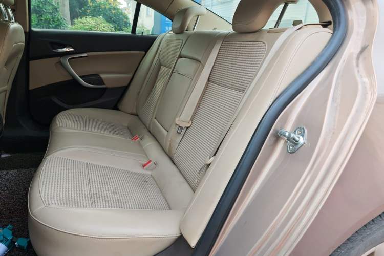 Used Buick Regal 2014 2.0L Leading Fashion Edition Left Rear Seat