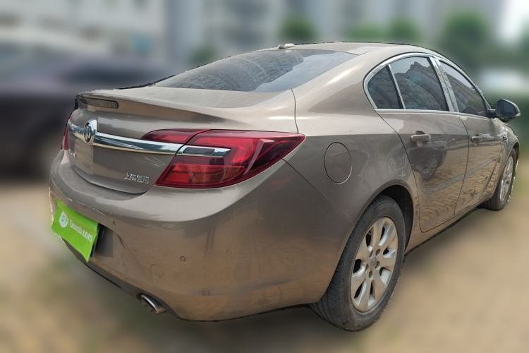 Used Buick Regal 2014 2.0L Leading Fashion Edition Rear Right 45 Deg