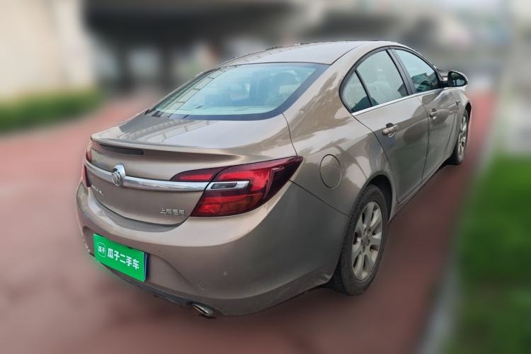 Used Buick Regal 2014 2.0L Leading Fashion Edition Rear Right 45 Deg