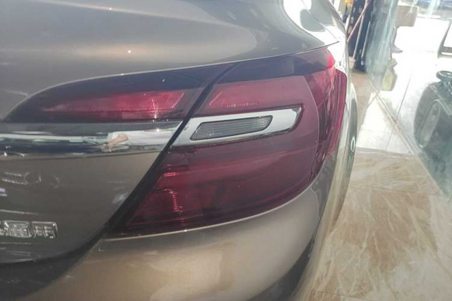 Used Buick Regal 2014 1.6T Fashionable Tech Edition Right Rear Taillight