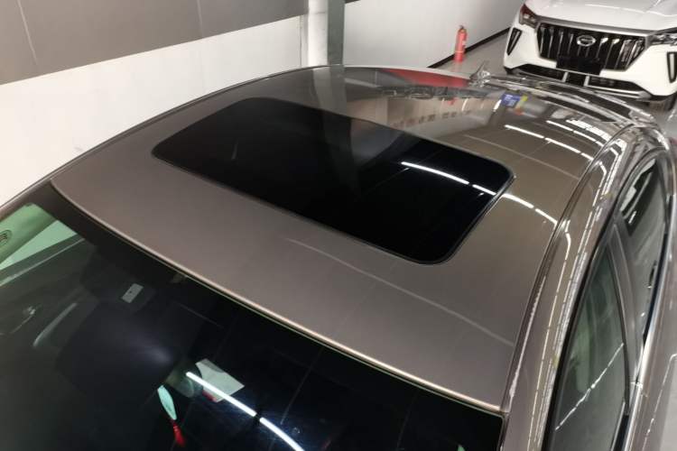 Used Buick Regal 2014 1.6T Fashionable Tech Edition Roof