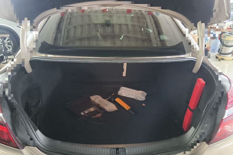 Used Buick Regal 2014 2.0L Elite Fashion Edition Trunk